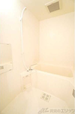 ドゥーエ江坂IIの物件内観写真